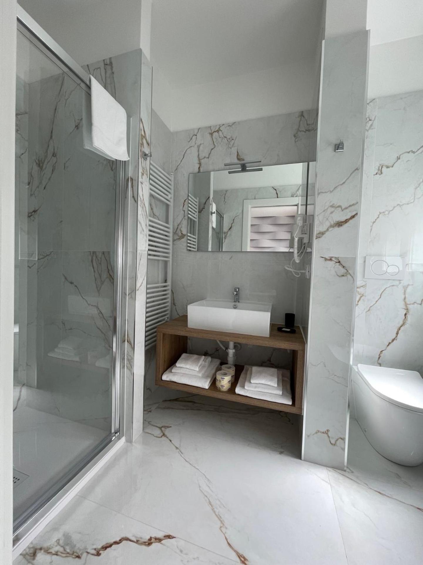 Martini Suite 2 Bari Luaran gambar