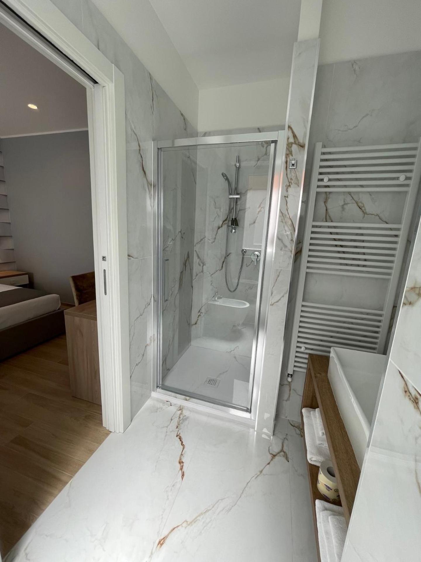 Martini Suite 2 Bari Luaran gambar
