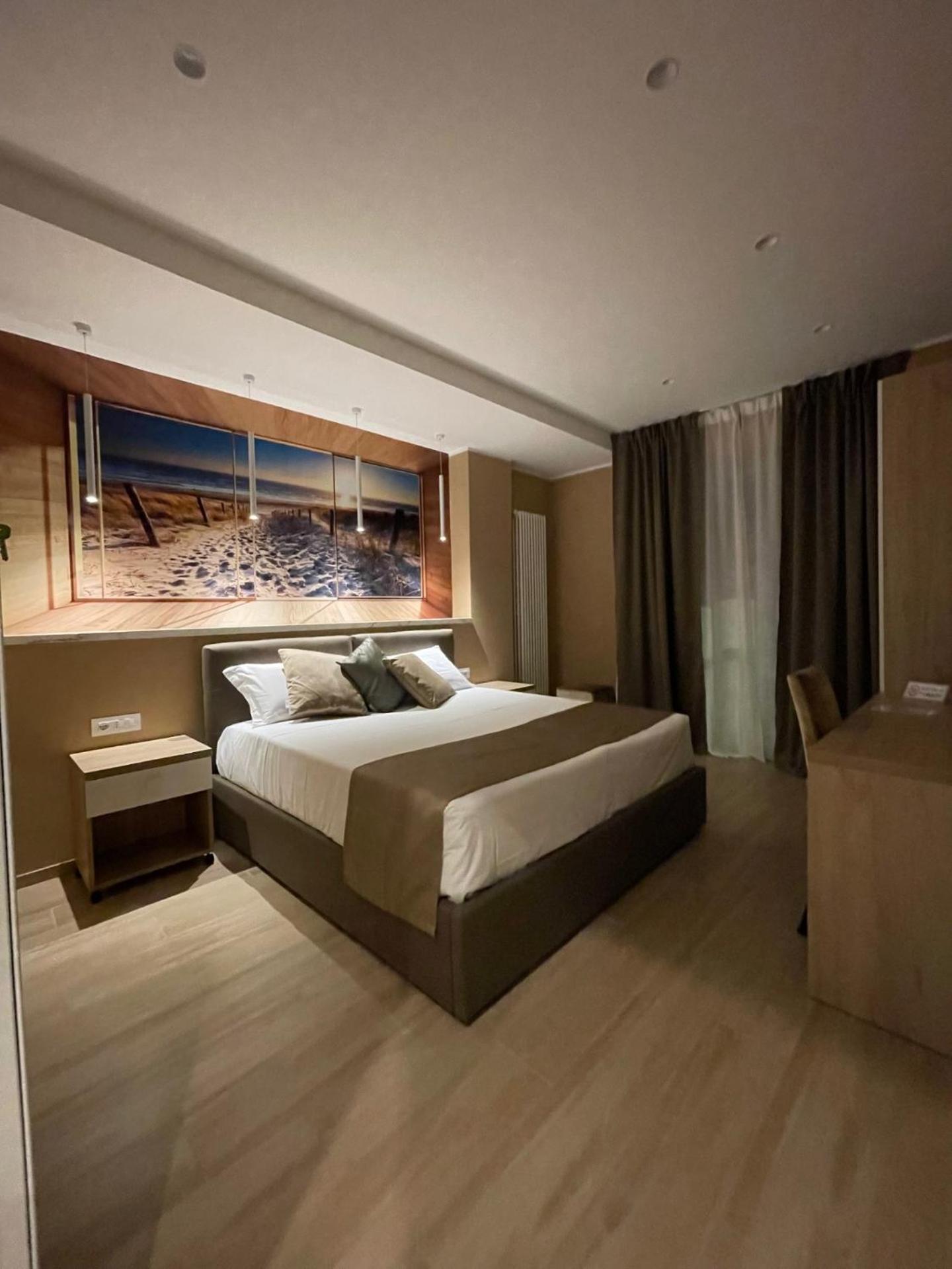 Martini Suite 2 Bari Luaran gambar