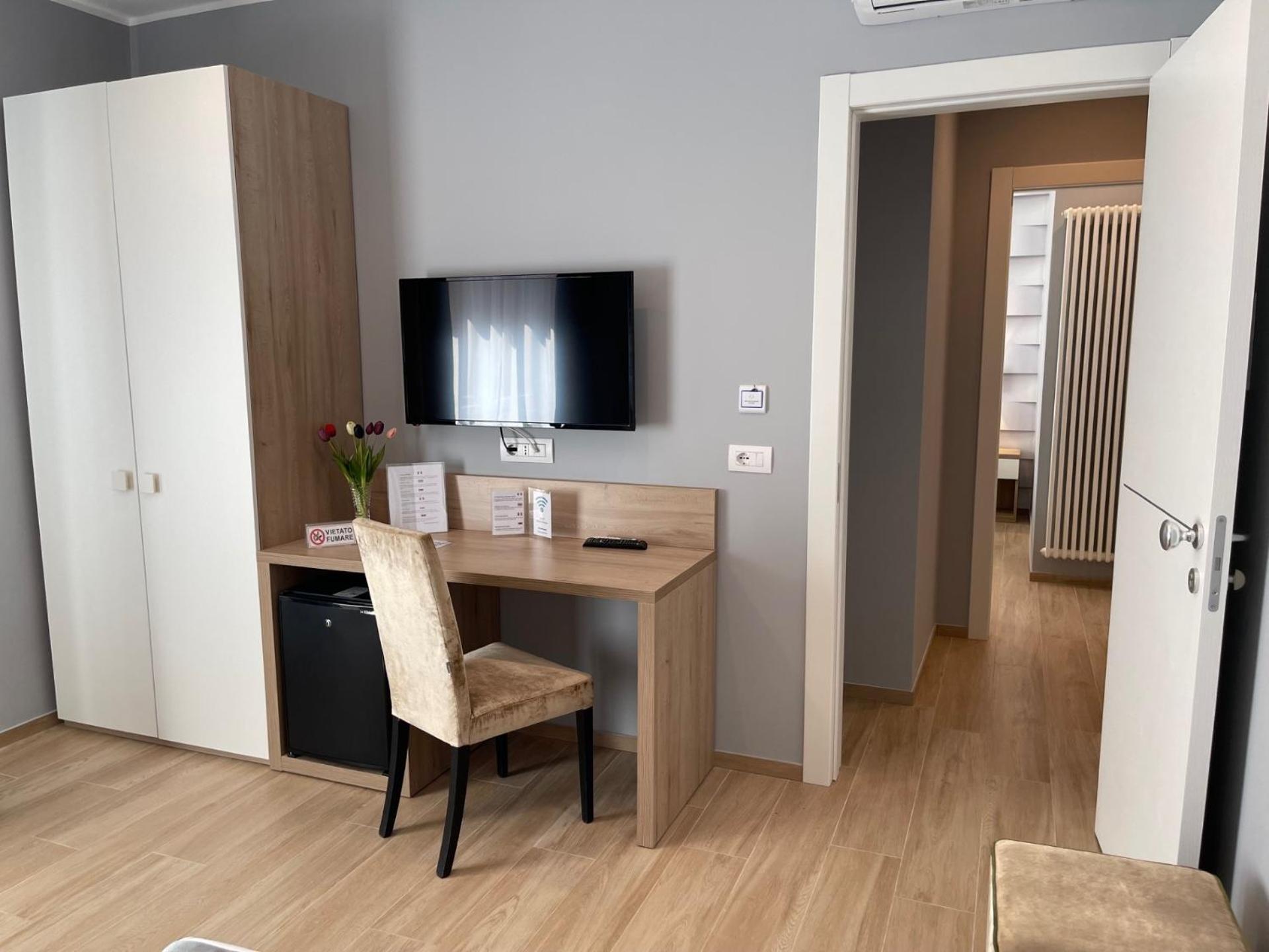Martini Suite 2 Bari Luaran gambar